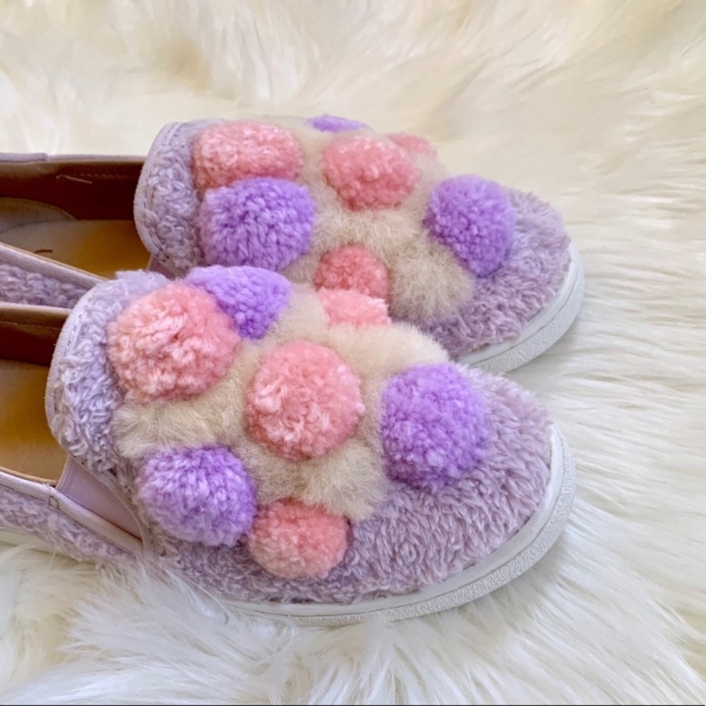 UGG Ricci Plush Pompom Slip-On Sneakers - Picture 5 of 8